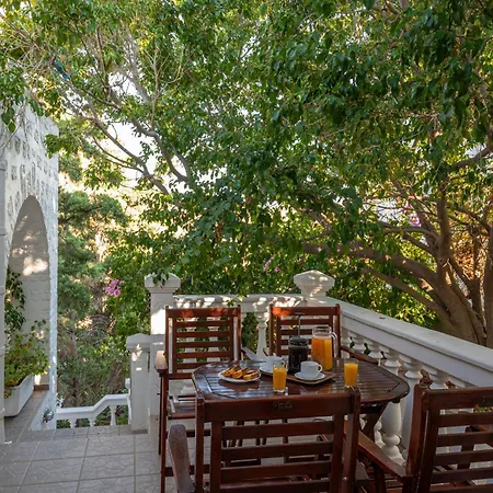 Aparthotel Irene Patmos 3*