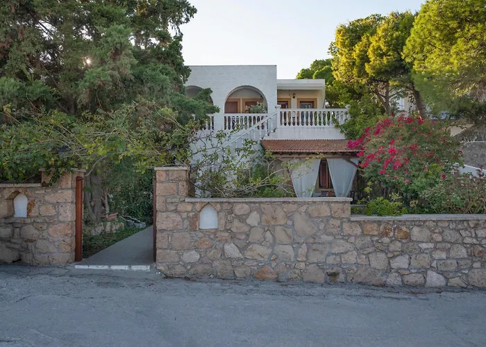 Irene Patmos شقة فندقية 3*