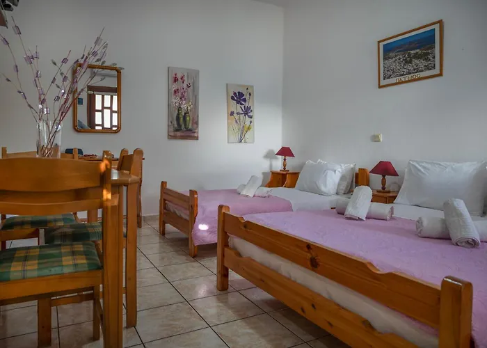 Irene Patmos Aparthotel 3*