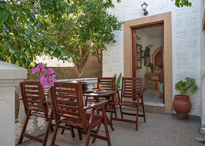 Irene Patmos 3* سكالا